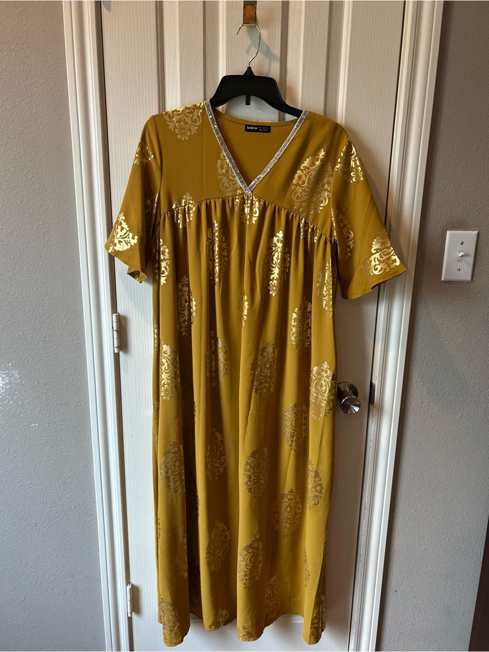 SHEIN Mustard Gold Foil Maxi Dress
